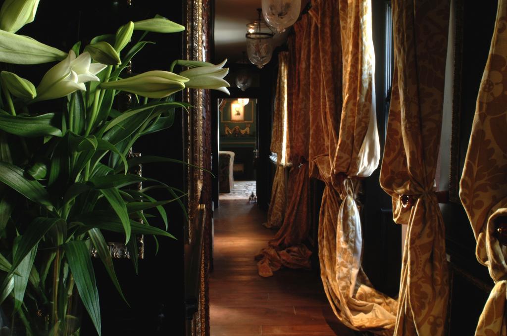 The Witchery By The Castle Edinburgh Room photo